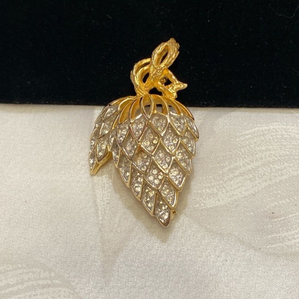 Vintage Polcini Rhinestone Strawberry Brooch - Picture 2 of 7
